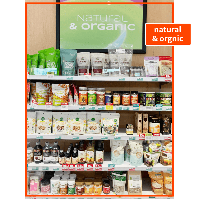 ワトソンズ店舗内、ナチュラル＆オーガニック食品群